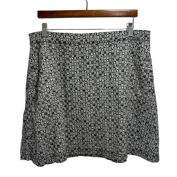 Columbia Skirt - Picture 1 of 10